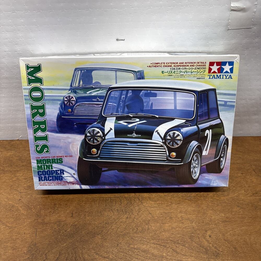 1993 Tamiya 1:24 Kit Morris Mini Cooper Racing Car #24130 Sealed Parts DF93